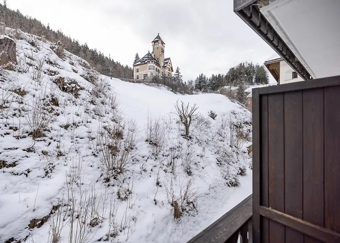 2203 Modernes Mit Balkon Vulpera